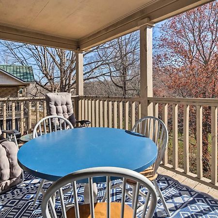 Lake Lure Studio With Private Balcony And Pool Access! Bagian luar foto