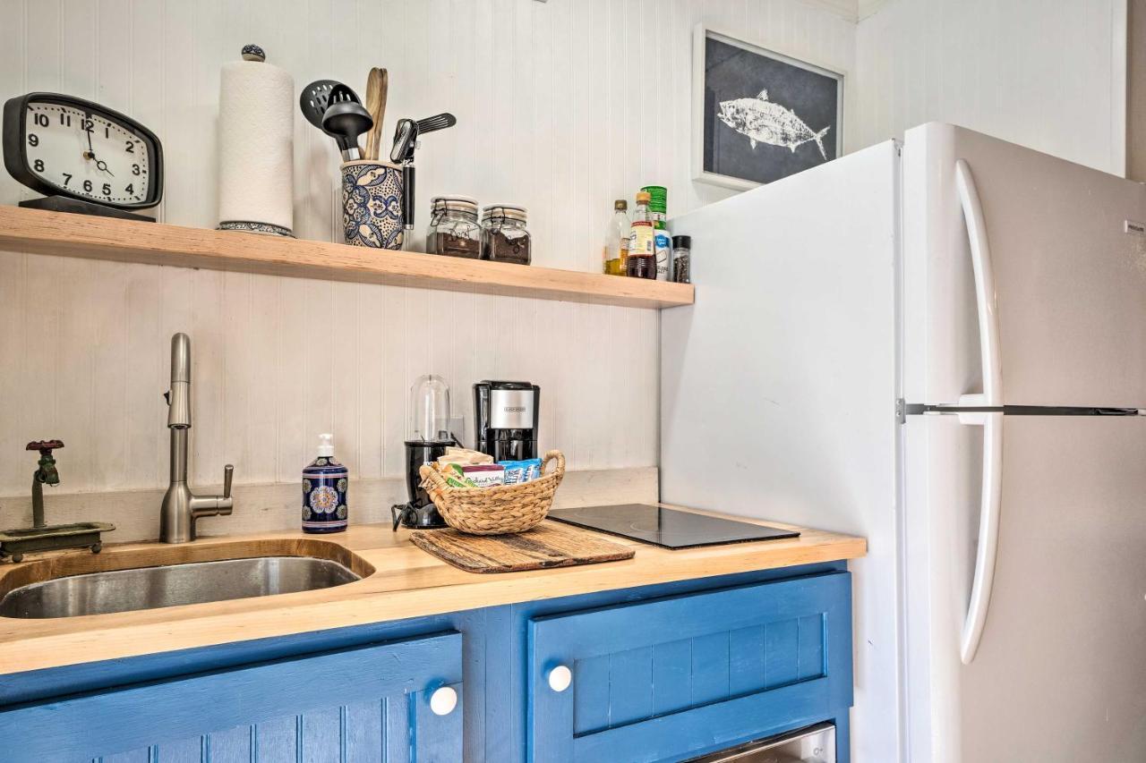 Lake Lure Studio With Private Balcony And Pool Access! Bagian luar foto