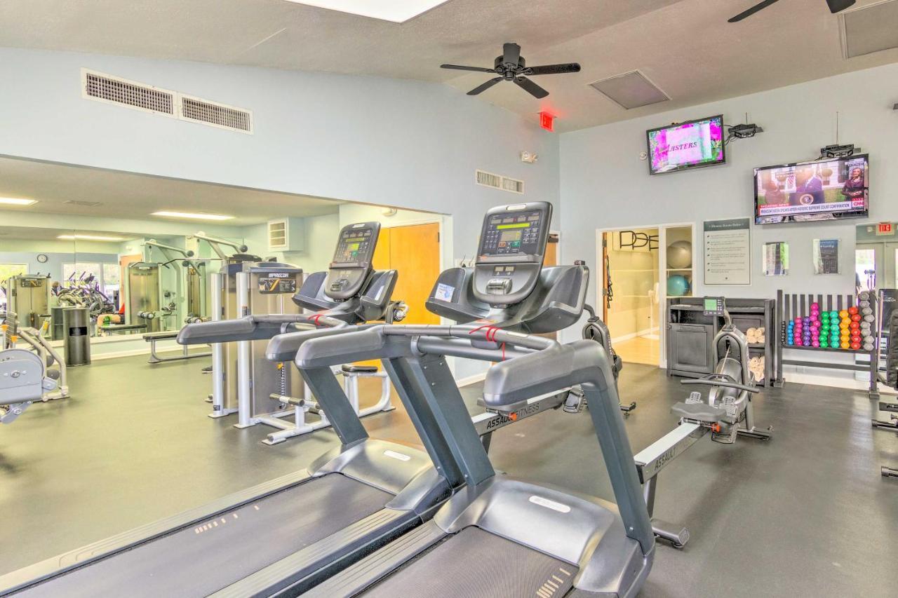 Lake Lure Studio With Private Balcony And Pool Access! Bagian luar foto